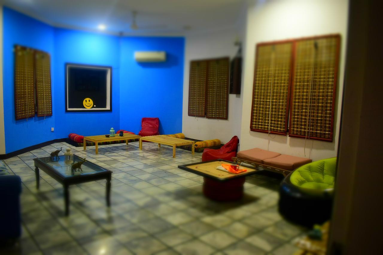 Roots Hostel 뉴델리 외부 사진